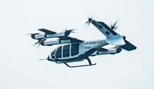沃飛長(zhǎng)空低空飛行器AE200亮相中國(guó)航展首設(shè)低空經(jīng)濟(jì)館(圖3)