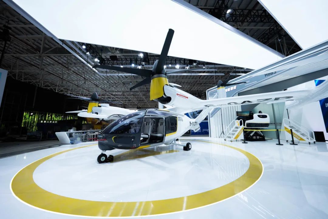 沃飛長(zhǎng)空AE200 eVTOL載人飛行測(cè)試即將展開(kāi)，成都2026年有望實(shí)現(xiàn)試乘體驗(yàn)