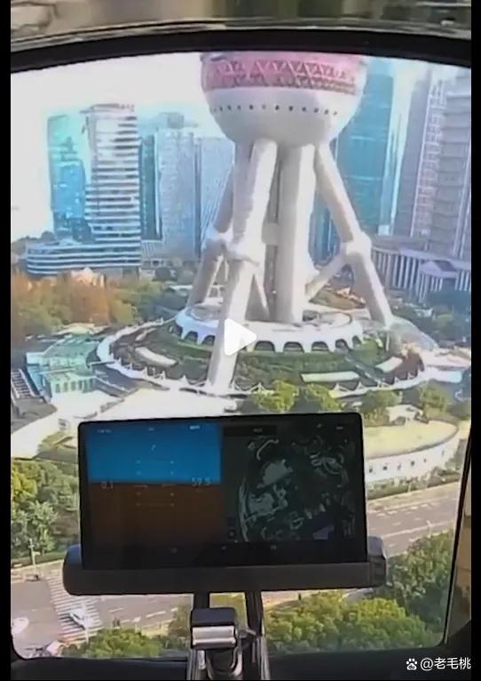 小鵬飛行汽車(chē)首飛成功！第一視角曝光，再也不怕堵車(chē)了(圖1)