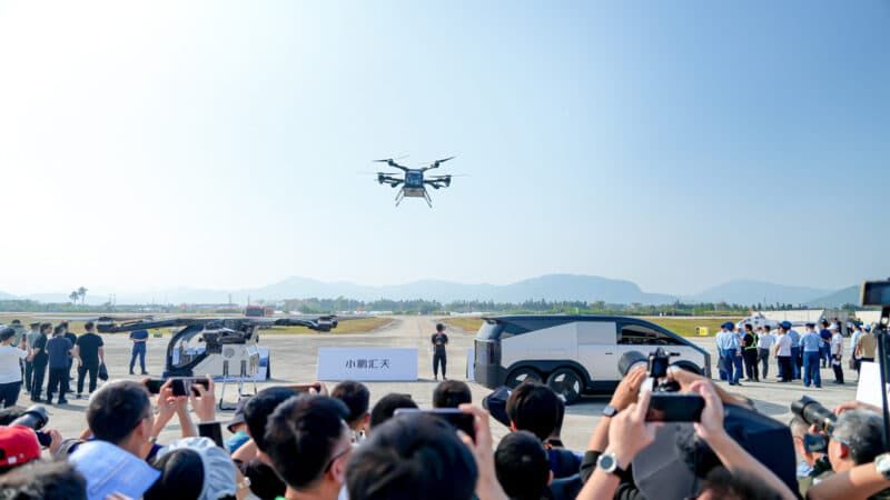 何小鵬測(cè)試陸地航母被拍！(圖6)