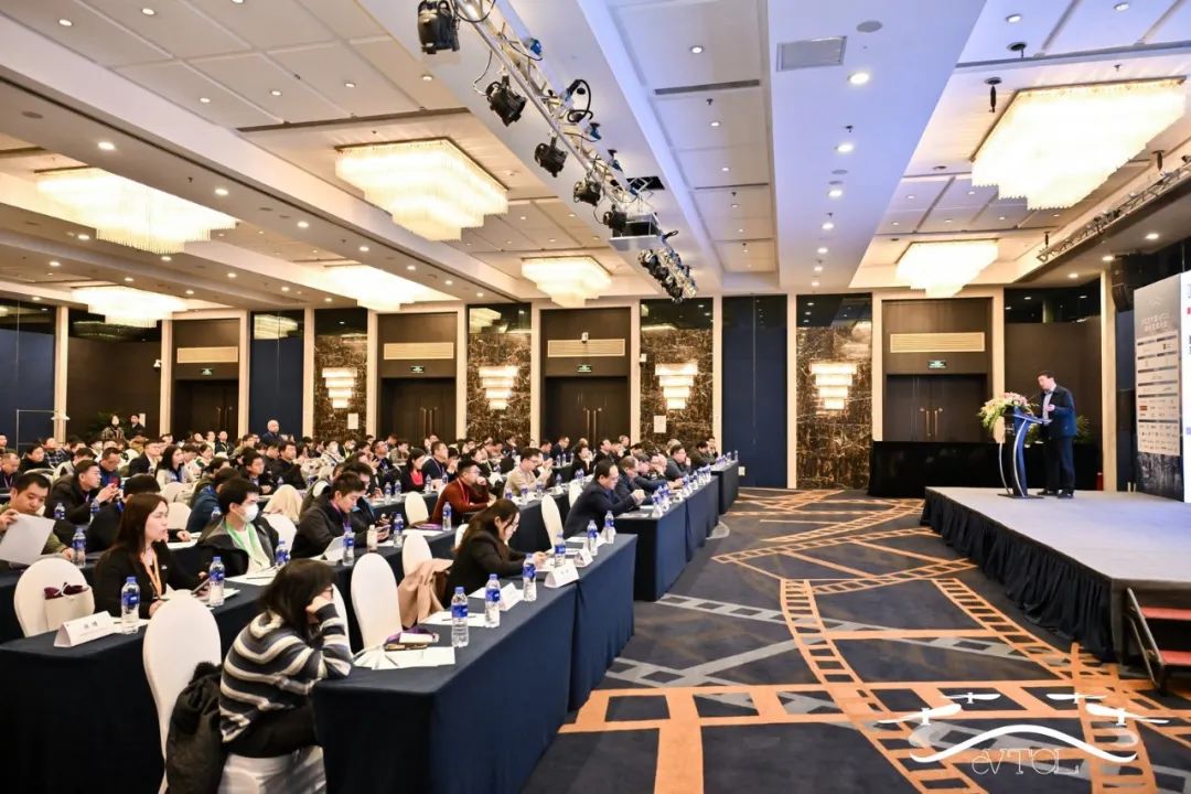 創(chuàng)新驅(qū)動，新質(zhì)賦能 | "2025中國eVTOL創(chuàng)新發(fā)展大會"在上海圓滿落幕！(圖38)