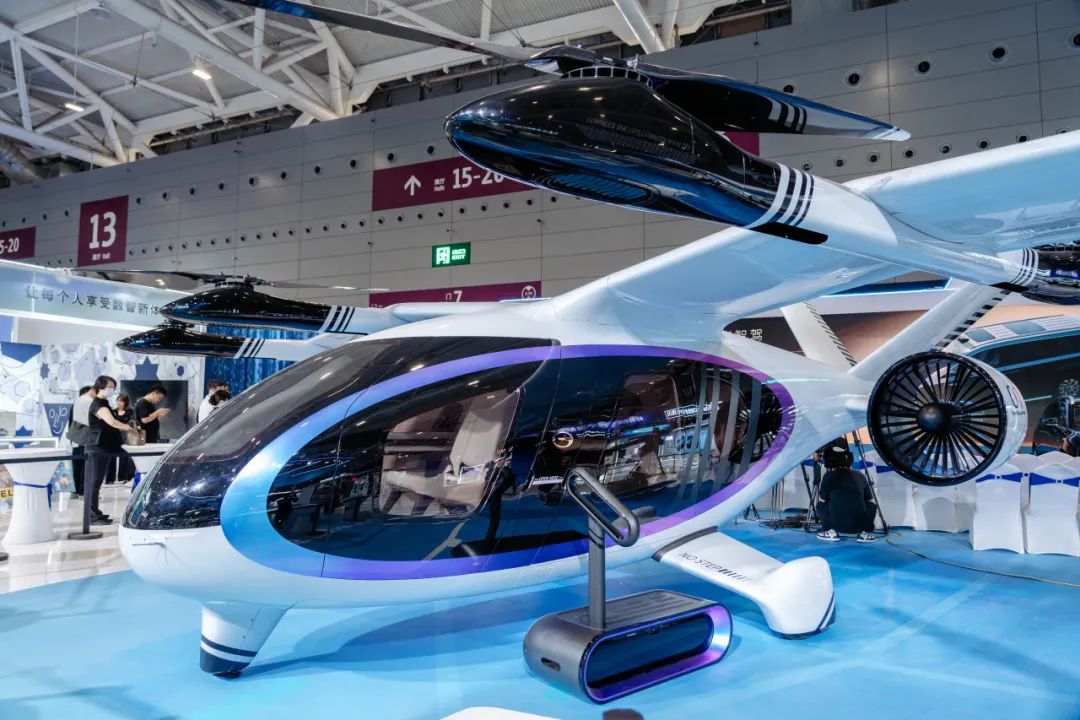 廣汽高域 GOVY AirJet 復(fù)合翼飛行汽車亮相深圳文博會(huì)(圖2)
