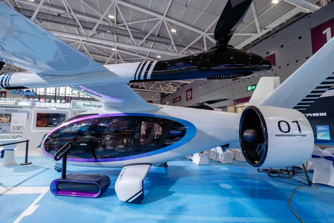 廣汽高域 GOVY AirJet 復(fù)合翼飛行汽車亮相深圳文博會(huì)(圖6)